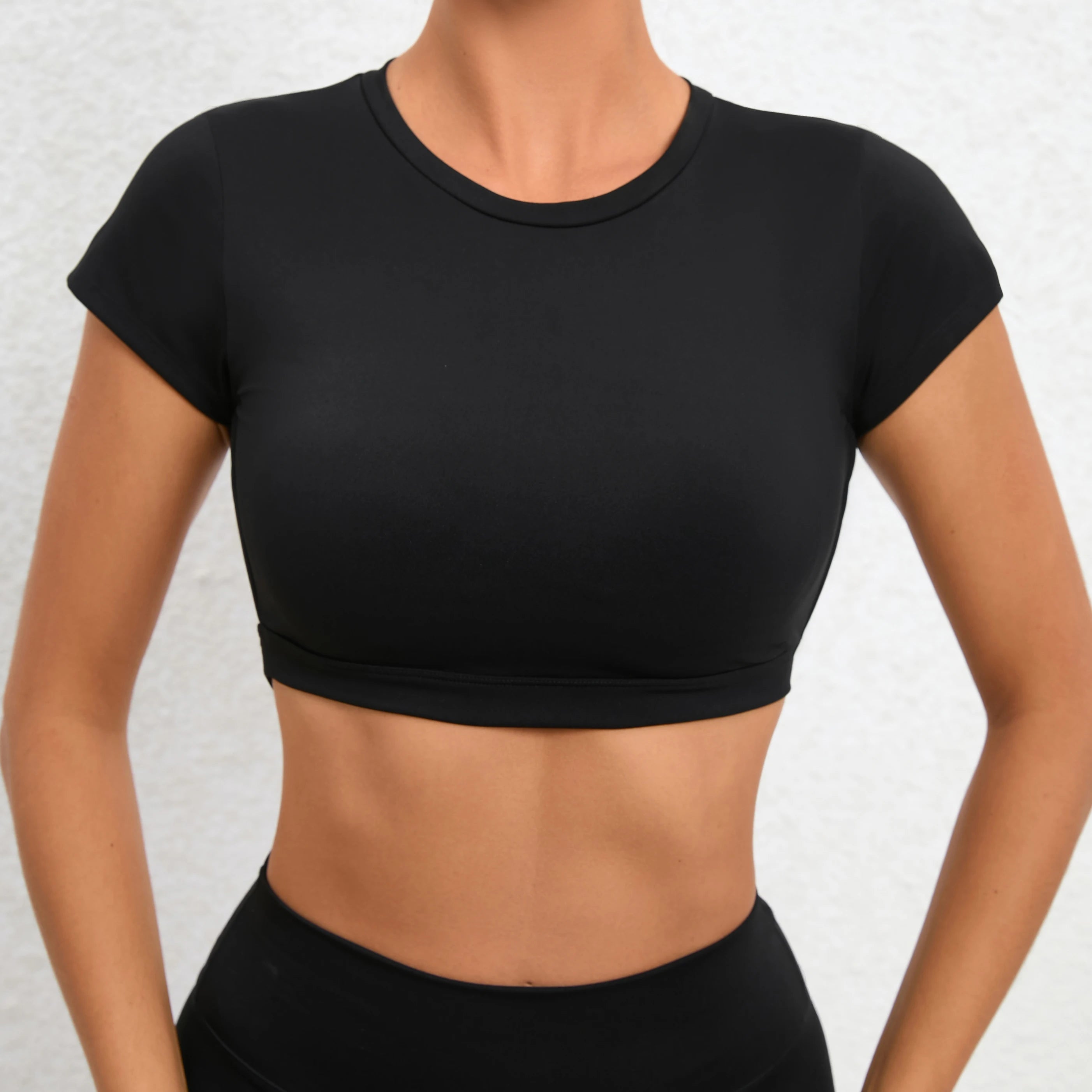 Crop Top Espalda Descubierta Mujer – Estilo y Soporte Real 💪