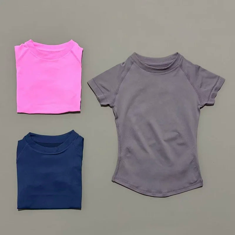 Camiseta Deportiva Mujer – Sin Costuras, Suave y de Secado Rápido ⚡
