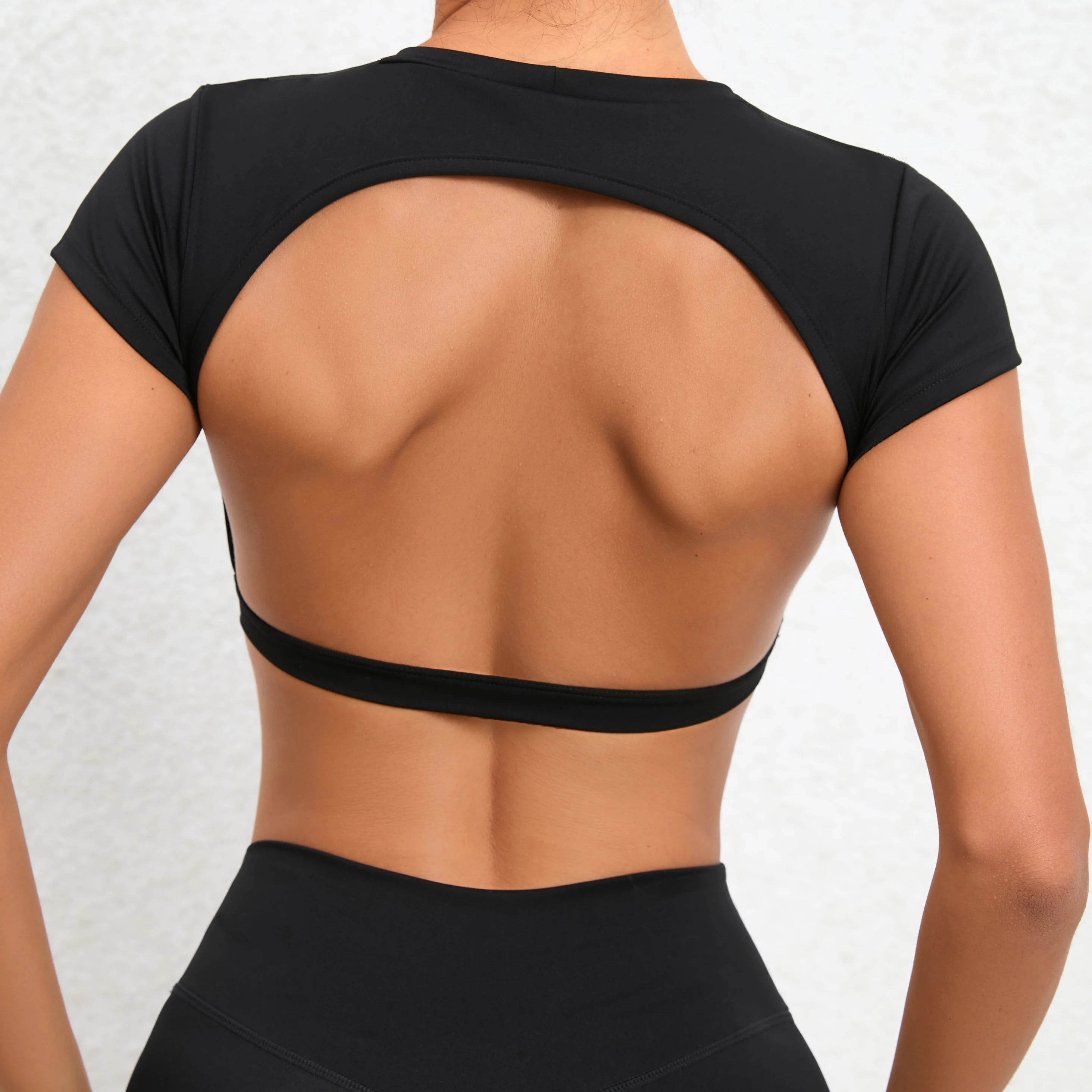 Crop Top Espalda Descubierta Mujer – Estilo y Soporte Real 💪